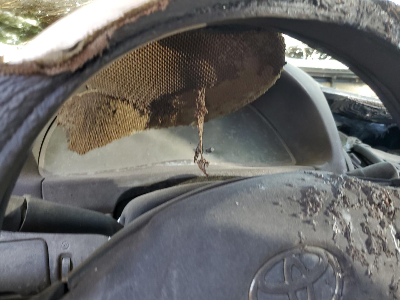 2003 Toyota Camry Le VIN: 4T1BE32K53U673174 Lot: 64505774