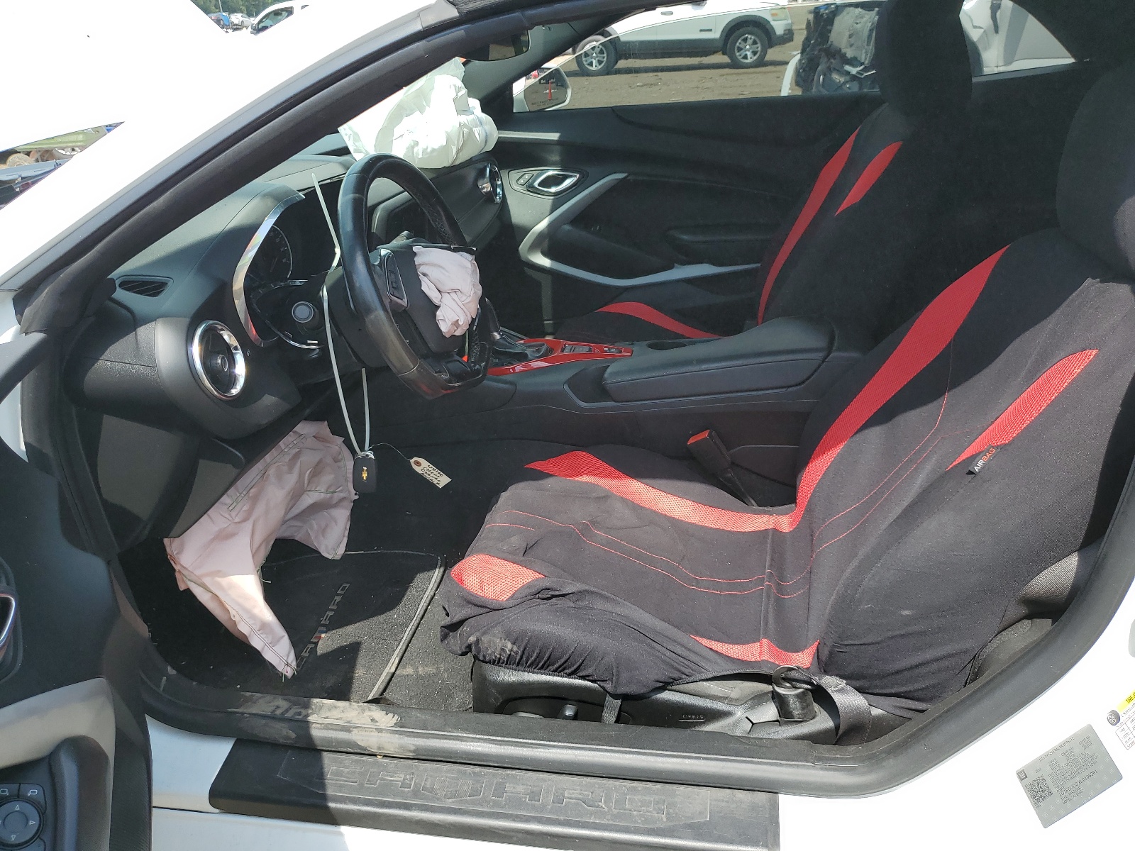 1G1FB3DSXL0106261 2020 Chevrolet Camaro Ls