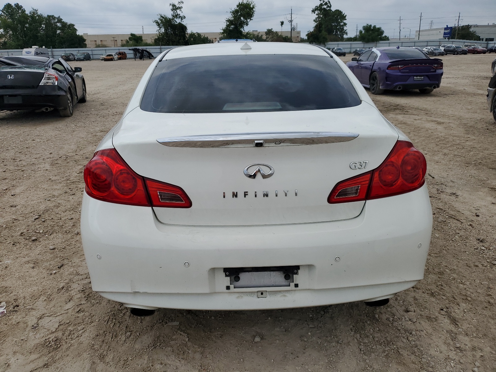 JN1CV6AP9BM504137 2011 Infiniti G37 Base