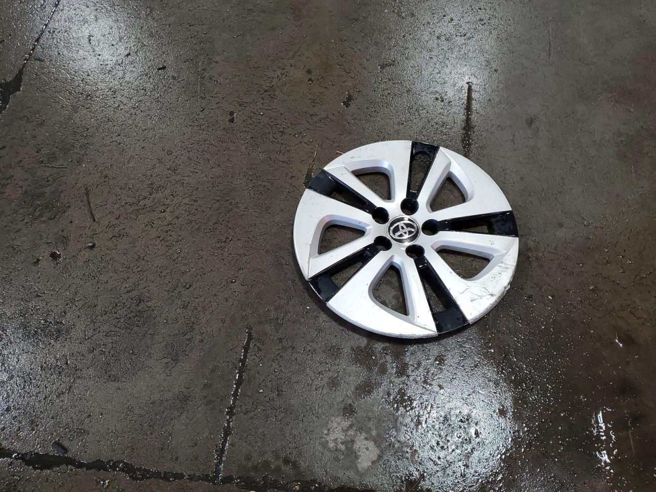 2017 Toyota Prius VIN: JTDKARFU6H3541598 Lot: 63133004