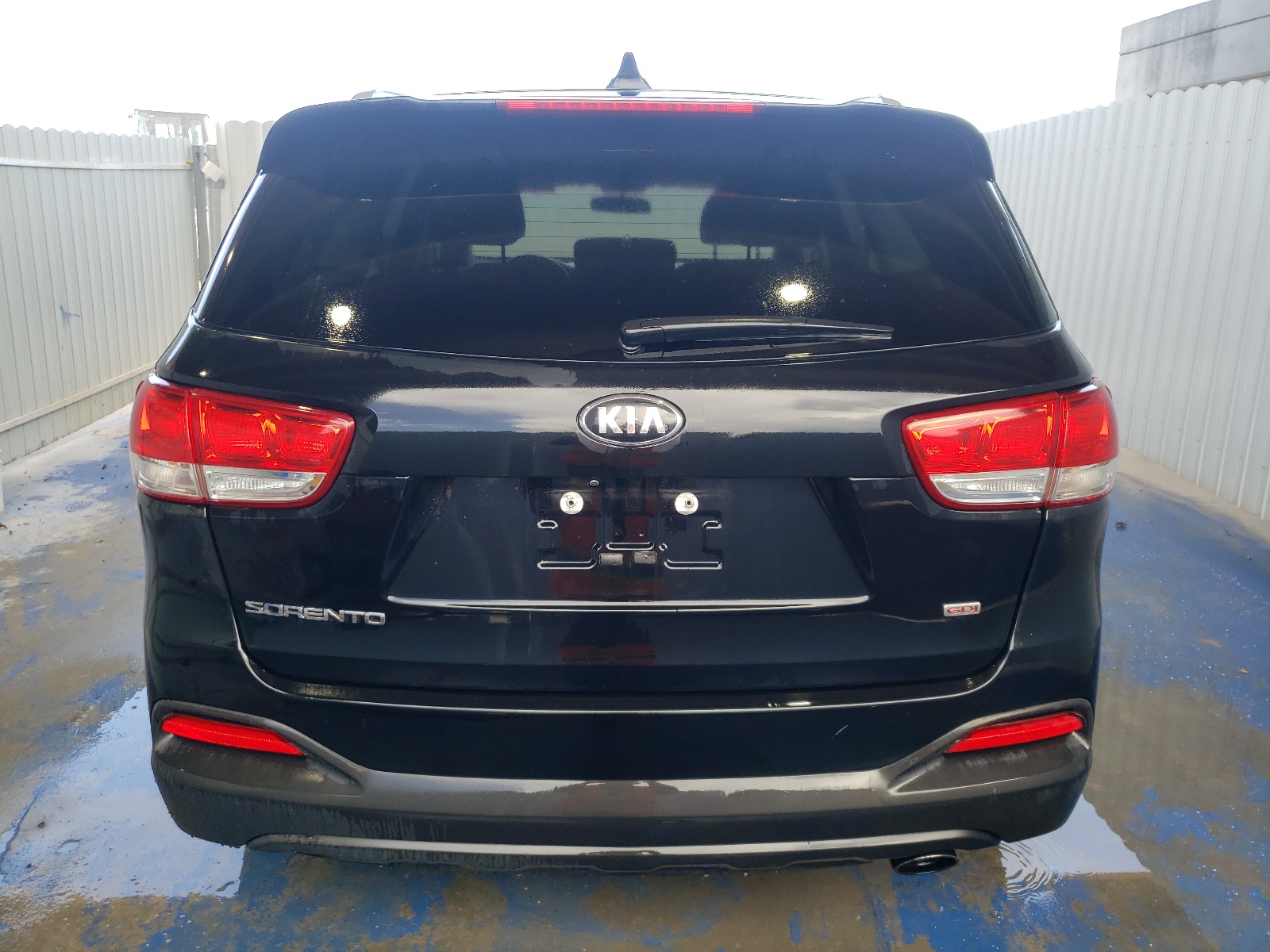 2018 Kia Sorento Lx vin: 5XYPG4A30JG383251