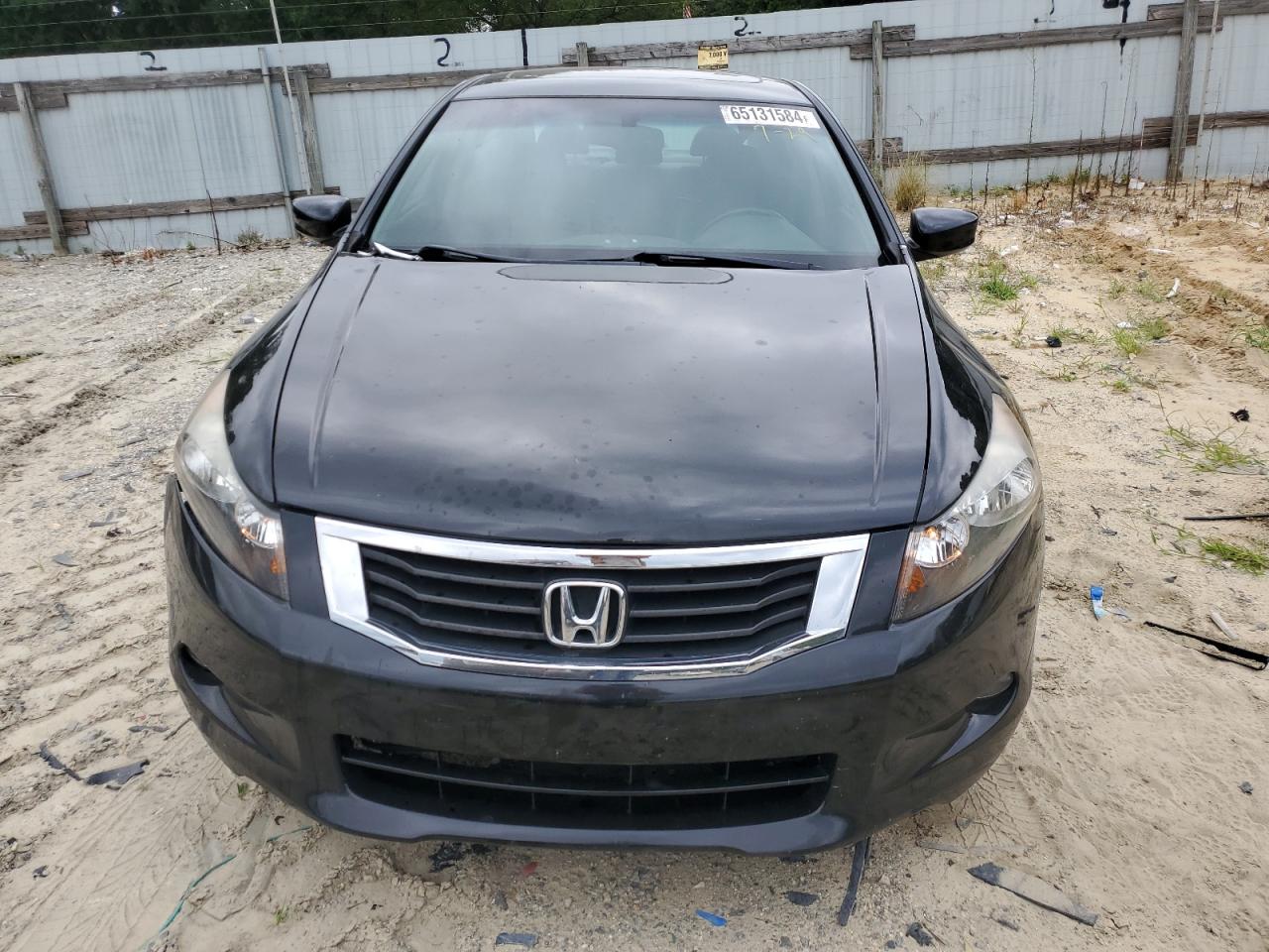 2009 Honda Accord - Image 5
