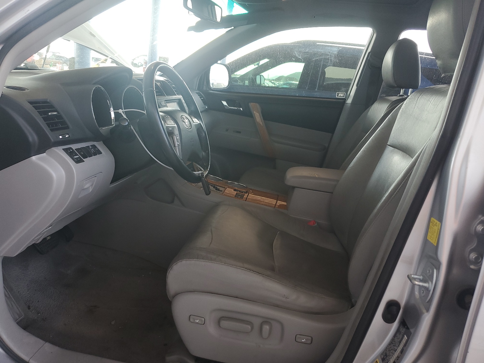 JTEJW3EH8A2047460 2010 Toyota Highlander Hybrid Limited