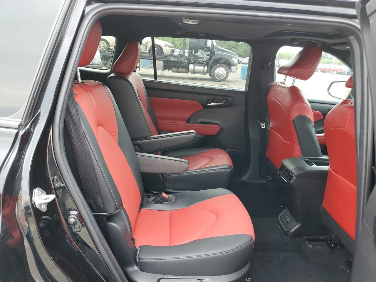 2022 Toyota Highlander Xse VIN: 5TDLZRBH7NS211842 Lot: 64122644