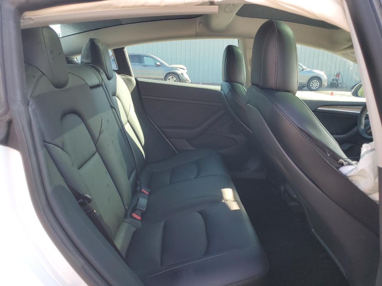 5YJ3E1EBXNF353451 2022 Tesla Model 3