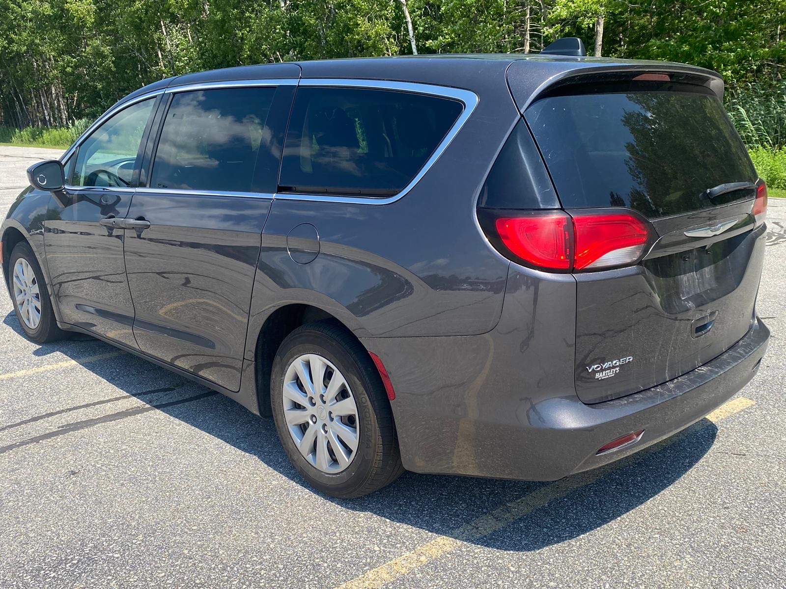 2021 Chrysler Voyager L vin: 2C4RC1AG7MR544104