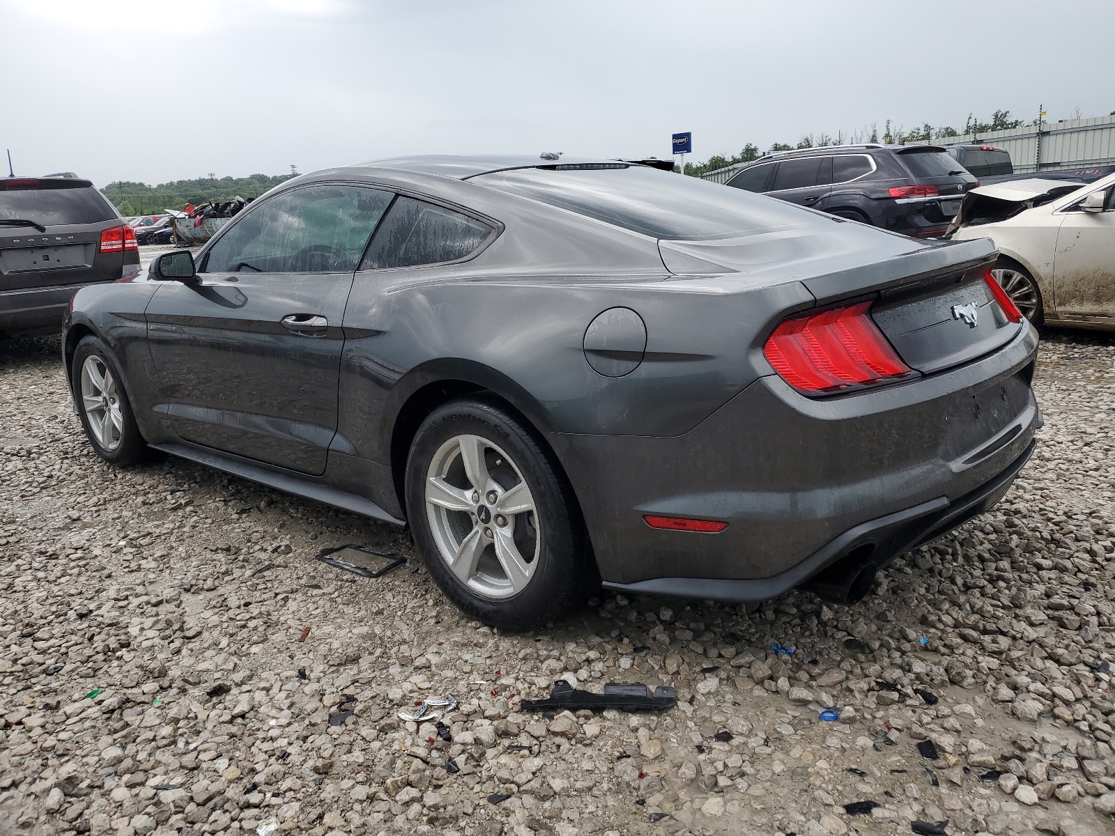 2020 Ford Mustang vin: 1FA6P8THXL5100304