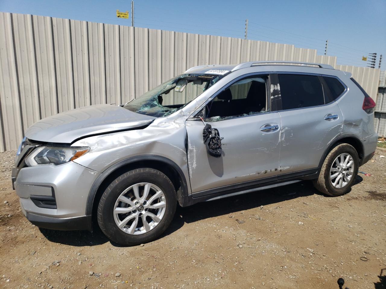 2020 Nissan Rogue - Image 11