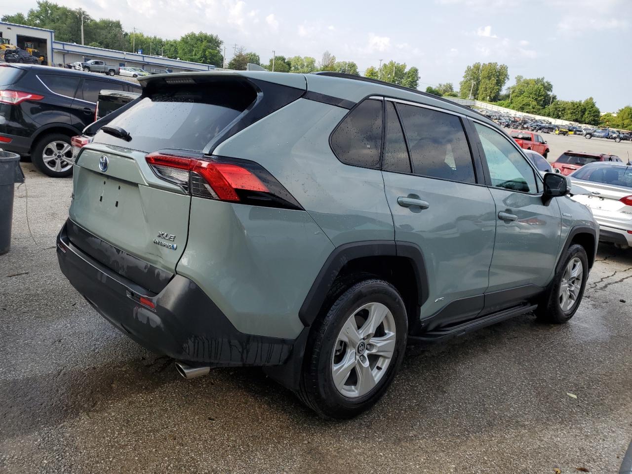 2020 Toyota Rav4 Xle VIN: 2T3RWRFV9LW085160 Lot: 62338114