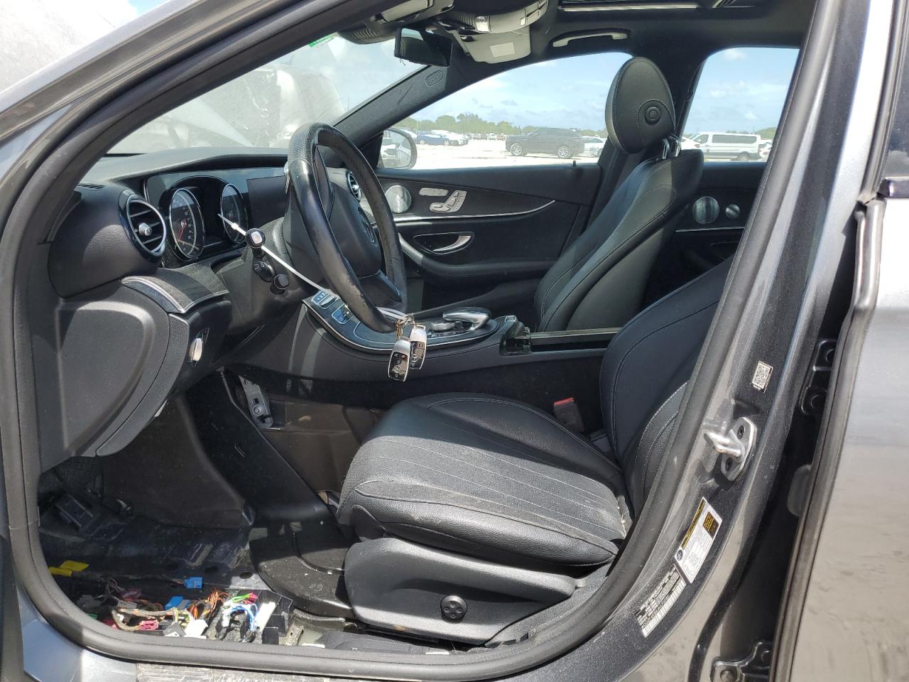 2018 Mercedes-Benz E 300 4Matic VIN: WDDZF4KB8JA470080 Lot: 63397794