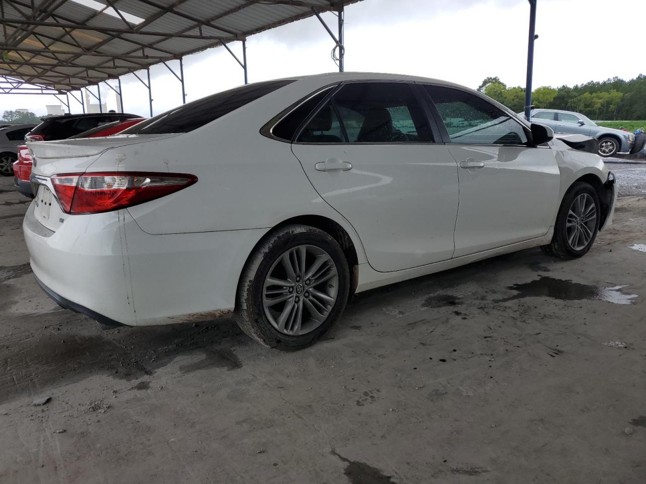 2015 Toyota Camry Le VIN: 4T1BF1FK3FU081028 Lot: 64456834