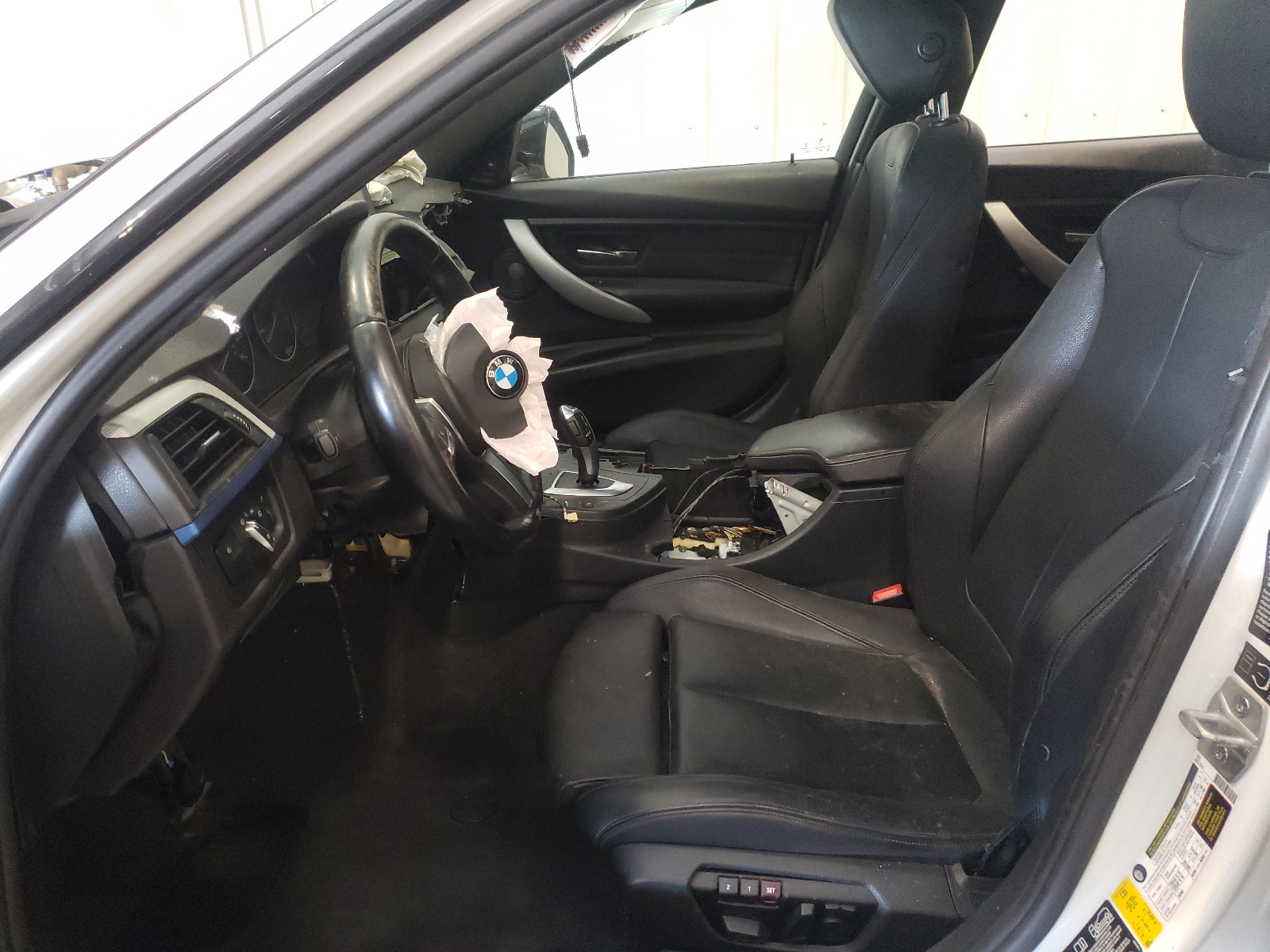 WBA3B9G50FNR94204 2015 BMW 335 Xi