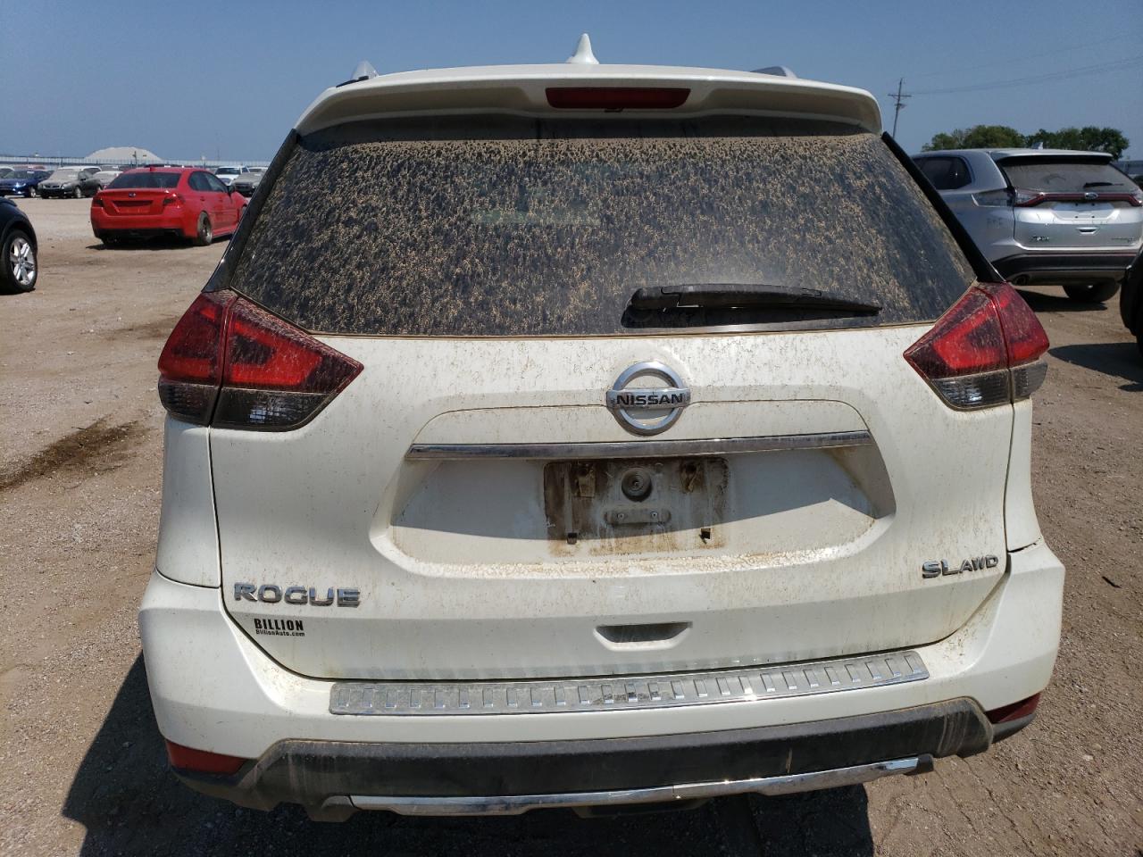 2017 Nissan Rogue Sv VIN: 5N1AT2MVXHC888162 Lot: 64549094