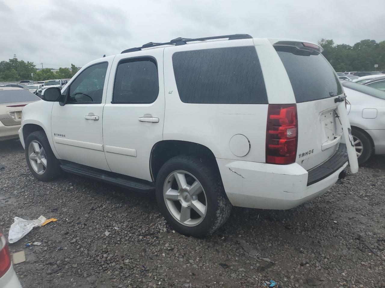 2008 Chevrolet Tahoe - Image 2