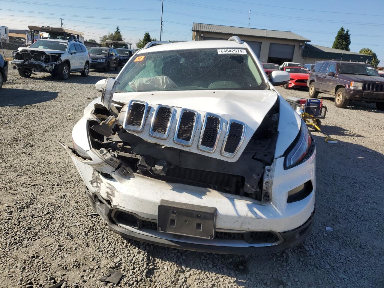 2018 Jeep Cherokee Limited VIN: 1C4PJLDB0JD568381 Lot: 64642974