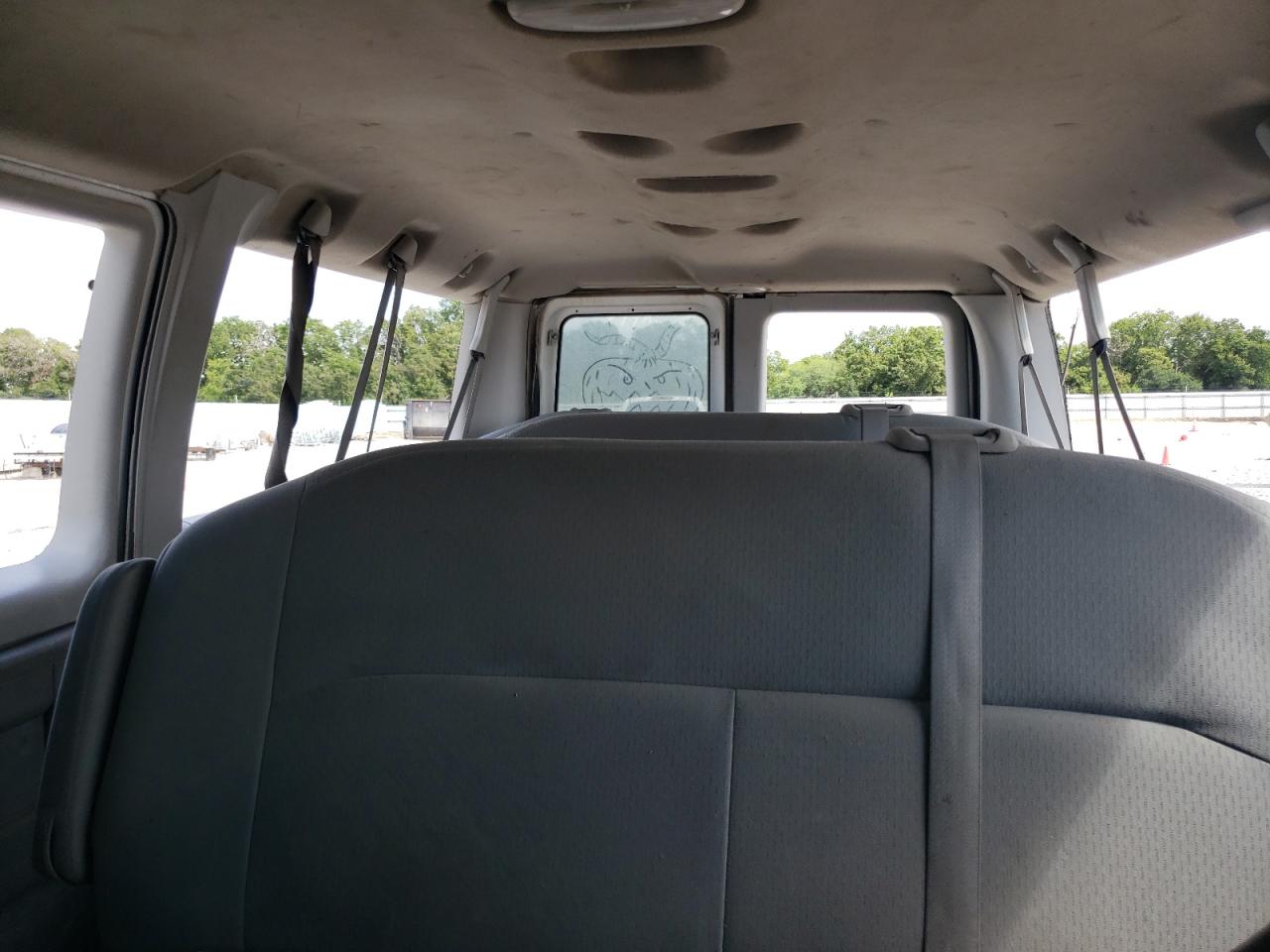 2010 Ford Econoline E350 Super Duty Wagon VIN: 1FBNE3BL4ADA18256 Lot: 65124294