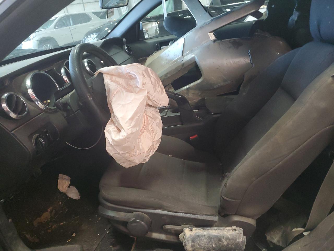 2009 Ford Mustang VIN: 1ZVHT80N595117199 Lot: 62417404