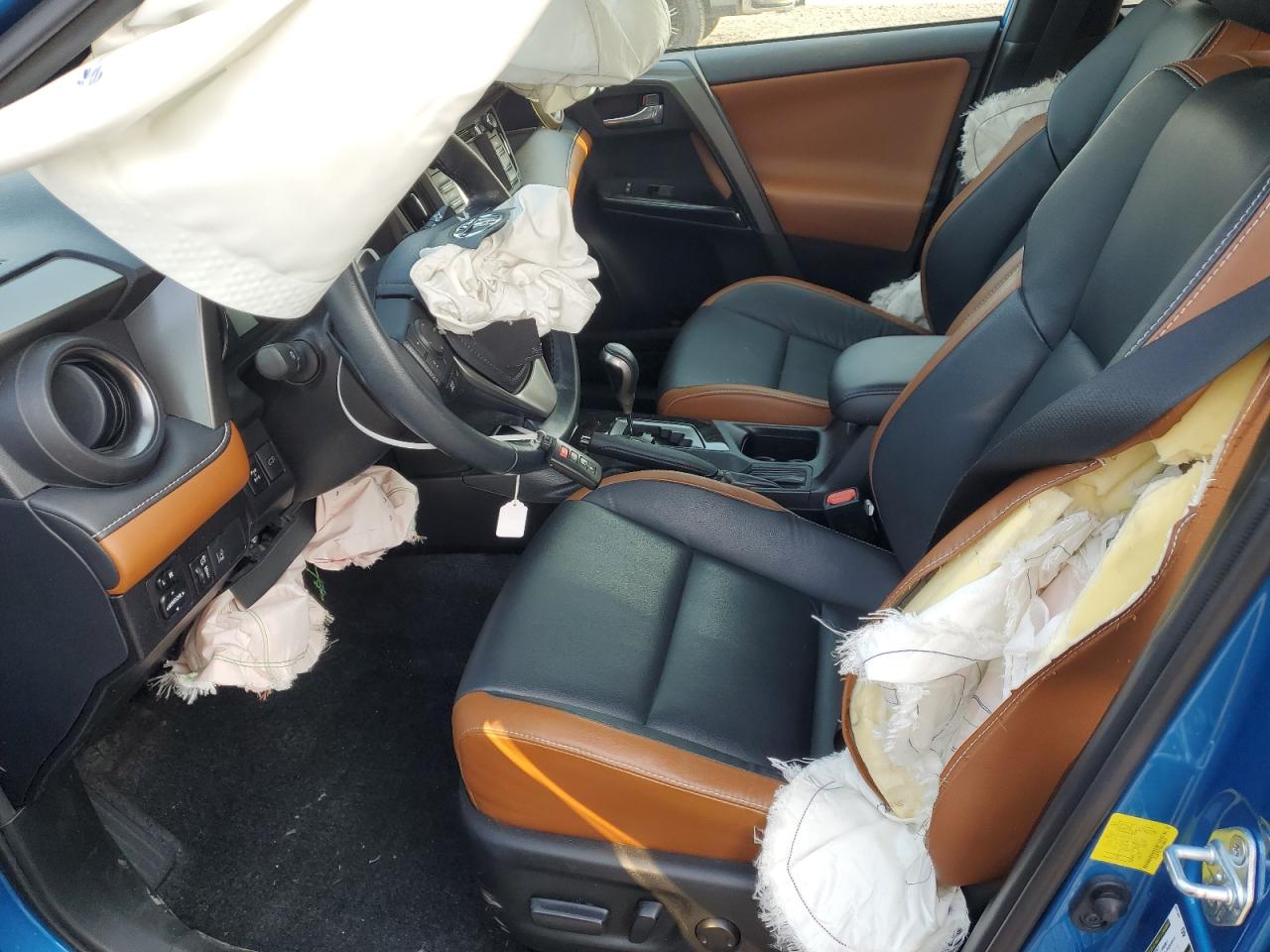 2017 Toyota Rav4 Se VIN: 2T3JFREV3HW599639 Lot: 63640074