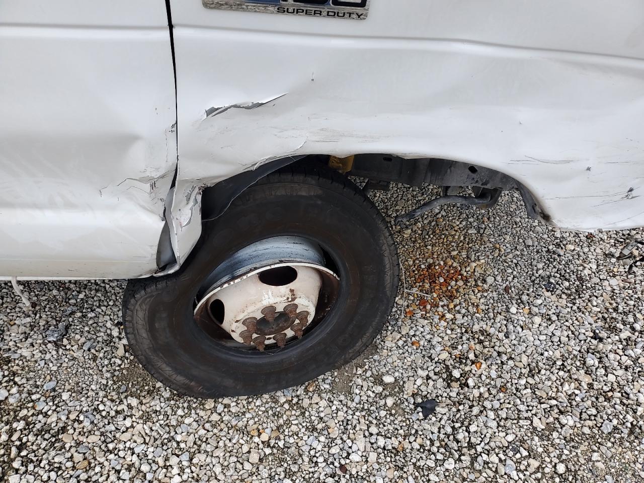 2019 Ford Econoline E450 Super Duty Cutaway Van VIN: 1FDXE4FS3KDC02564 Lot: 61914534