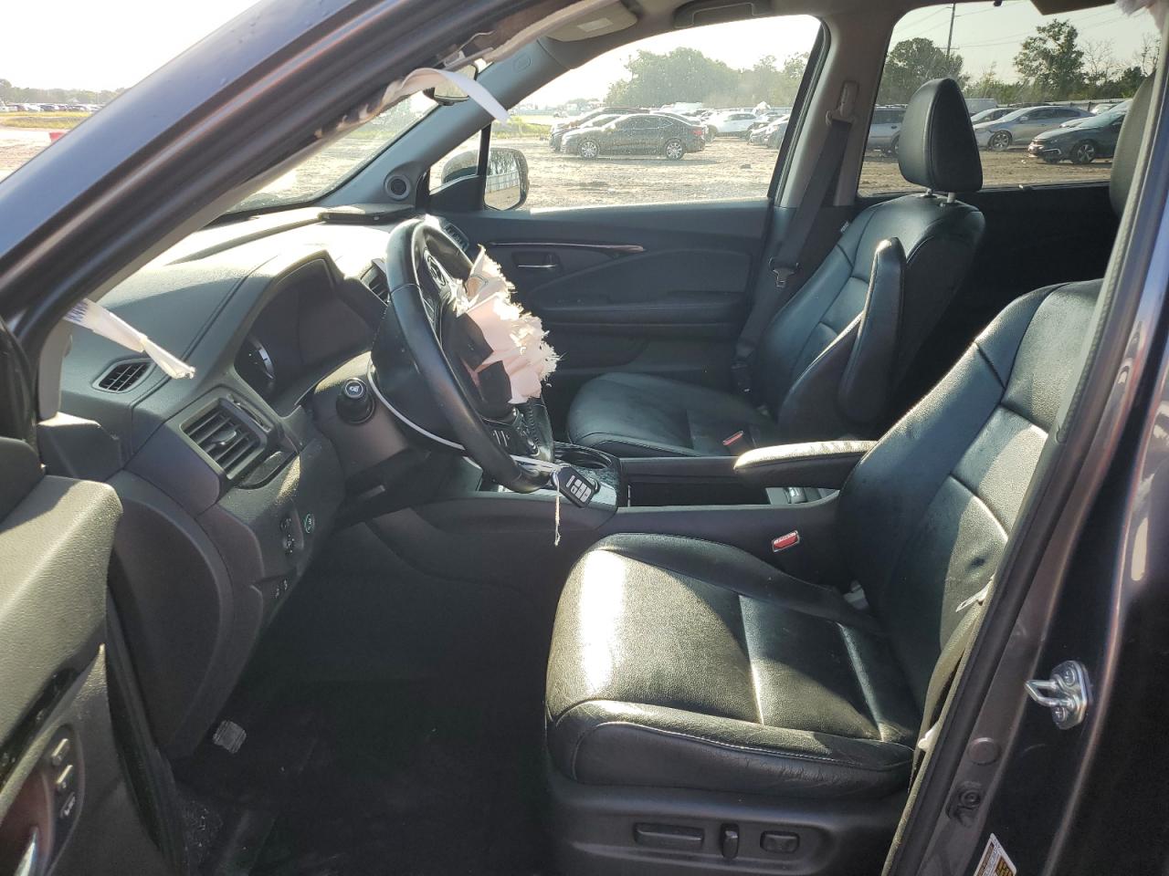 2016 Honda Pilot Touring VIN: 5FNYF6H9XGB067885 Lot: 64583404