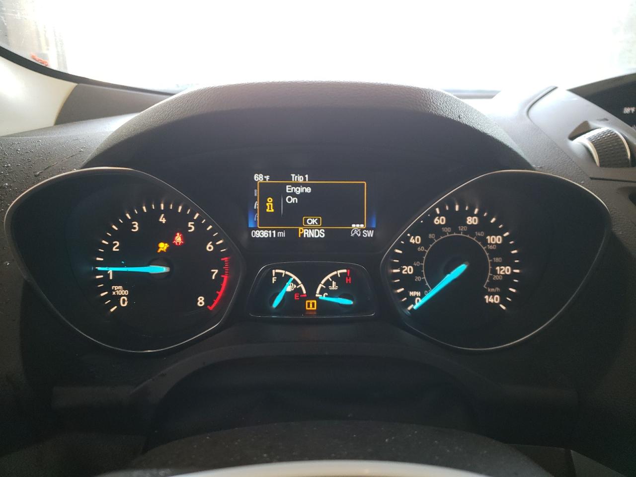 1FMCU9GD3HUE00424 2017 Ford Escape Se