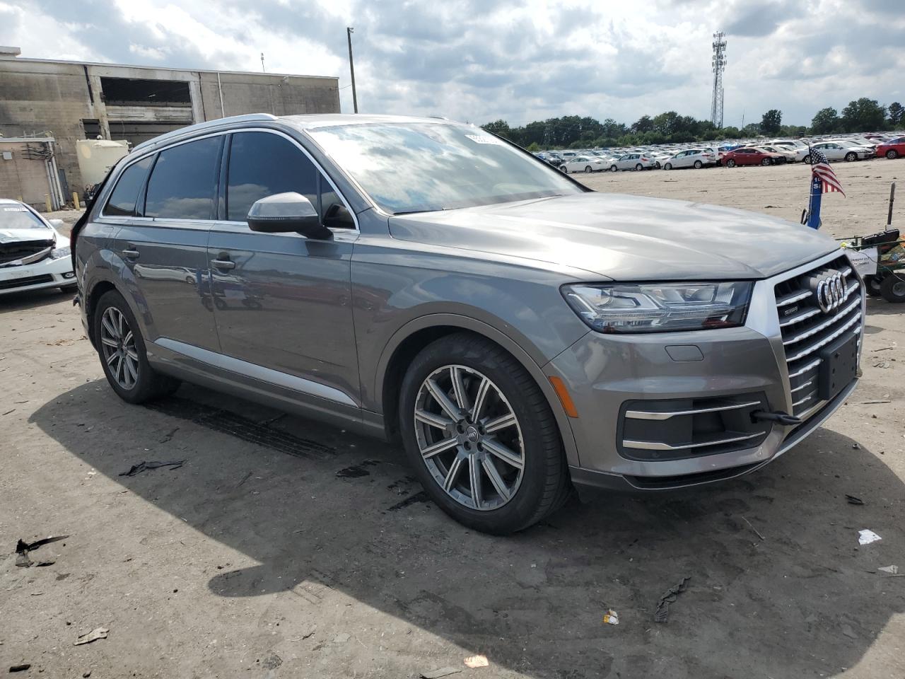 2017 Audi Q7 Premium Plus VIN: WA1LAAF75HD057717 Lot: 65321384