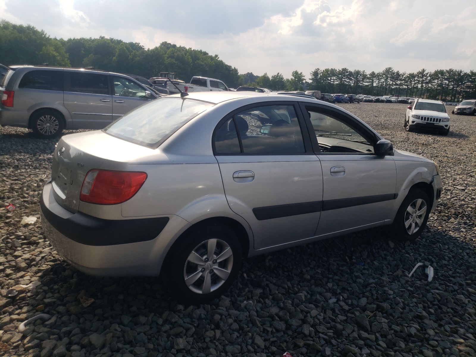 KNADE123986383703 2008 Kia Rio Base