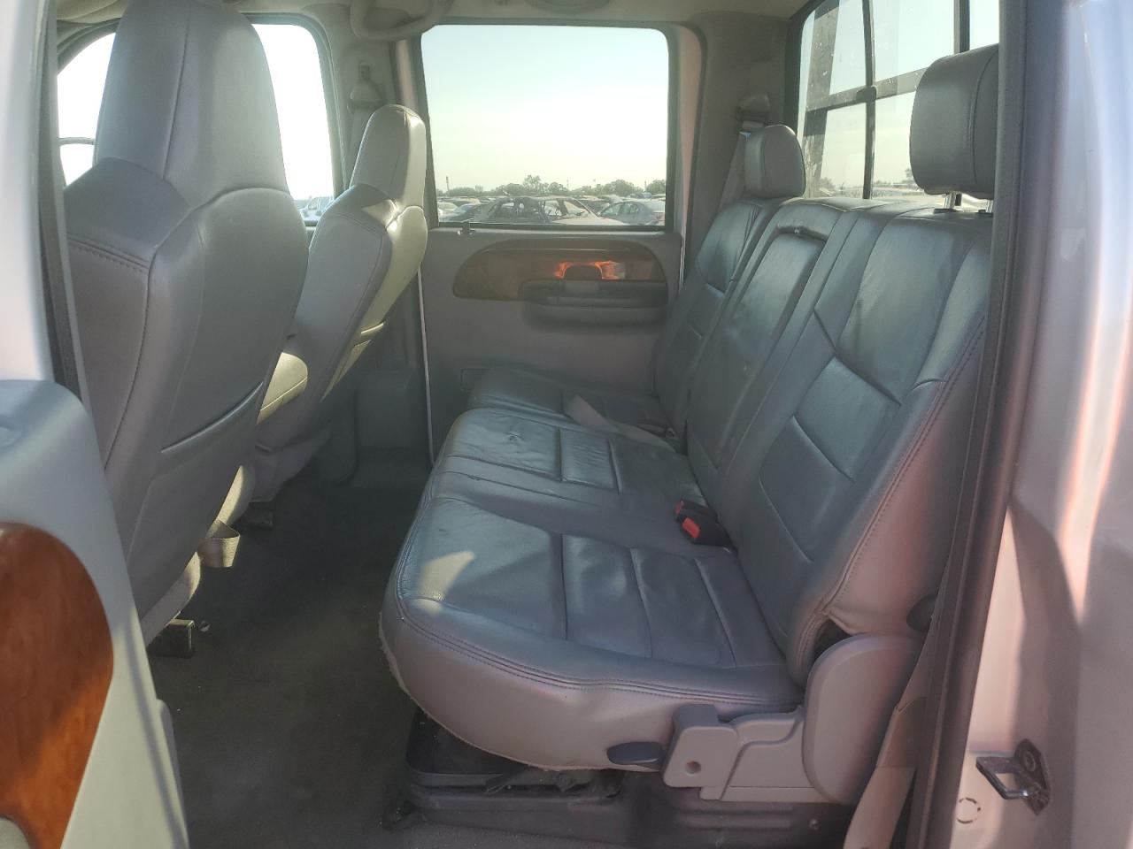 2004 Ford F350 Srw Super Duty VIN: 1FTSW31P24EB37308 Lot: 63245804