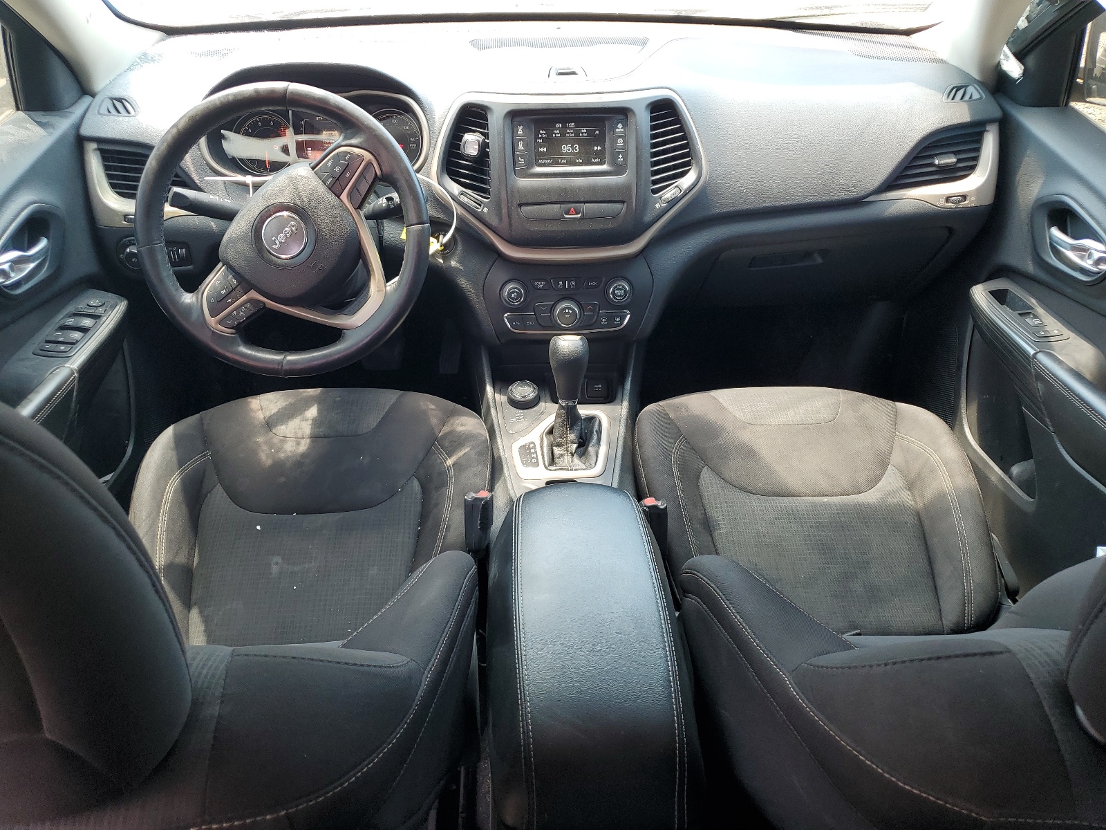 1C4PJMCS1GW213532 2016 Jeep Cherokee Latitude