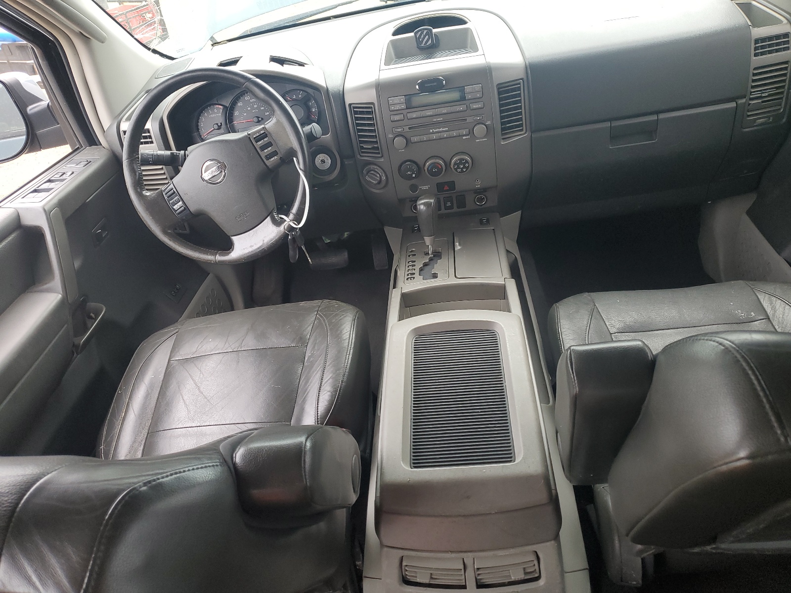 1N6AA07B34N507604 2004 Nissan Titan Xe