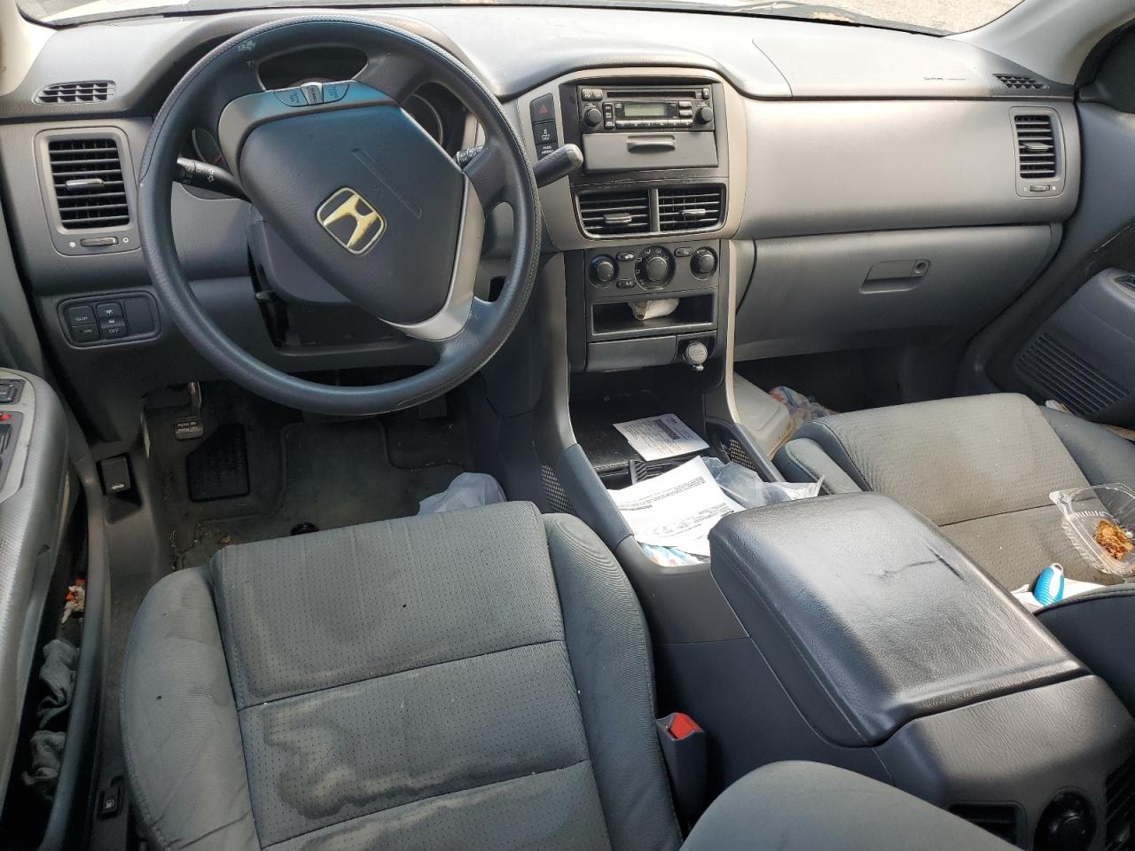 2006 Honda Pilot Lx VIN: 5FNYF18156B023627 Lot: 64839494