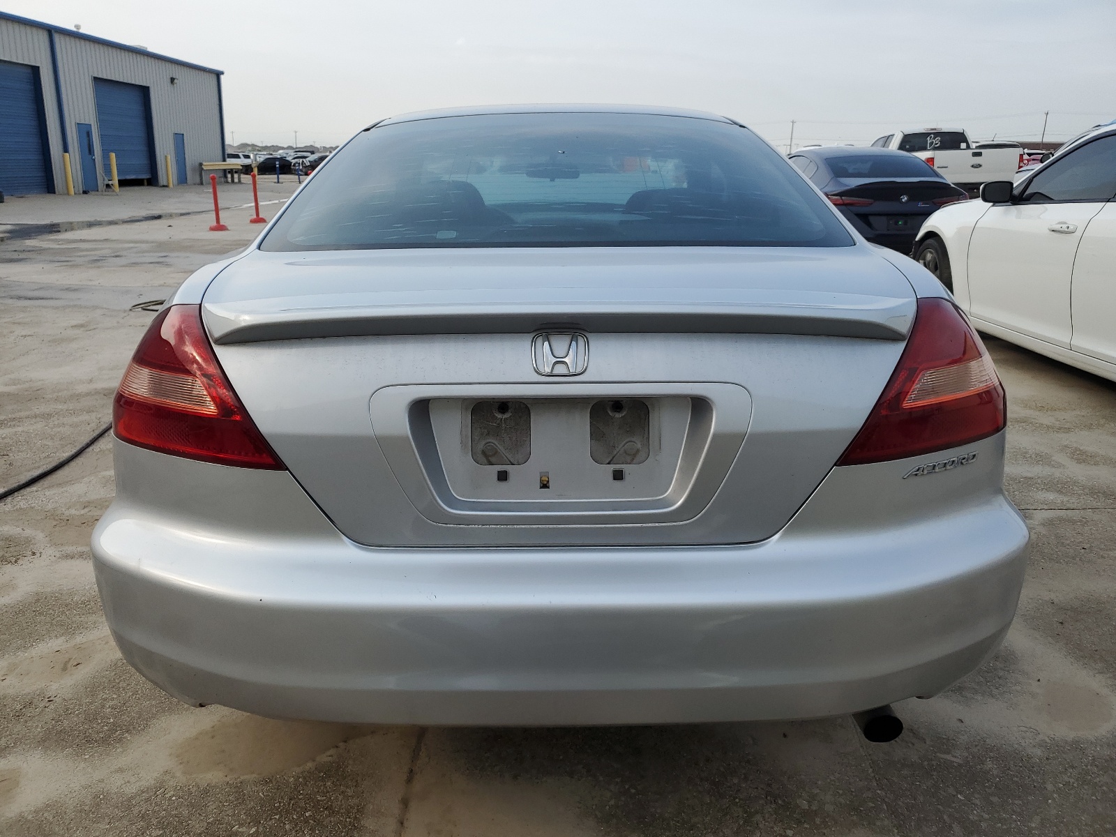 1HGCM72535A023598 2005 Honda Accord Lx