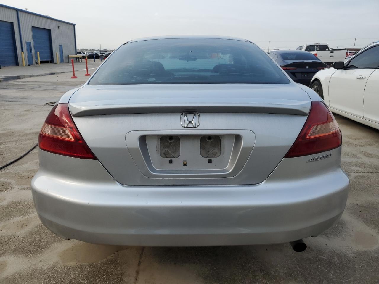 2005 Honda Accord Lx VIN: 1HGCM72535A023598 Lot: 64225794