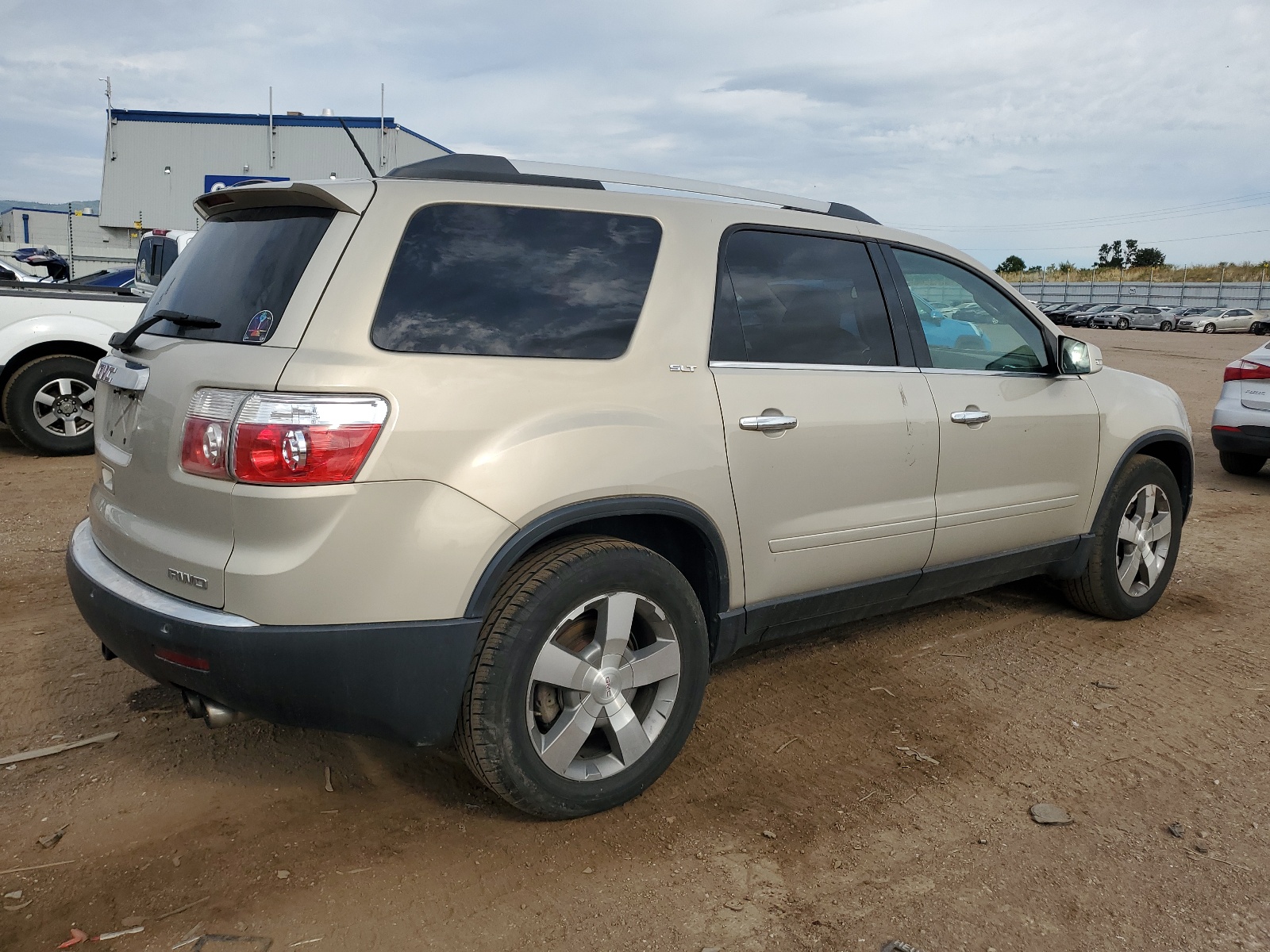 1GKKVSED1BJ290235 2011 GMC Acadia Slt-2