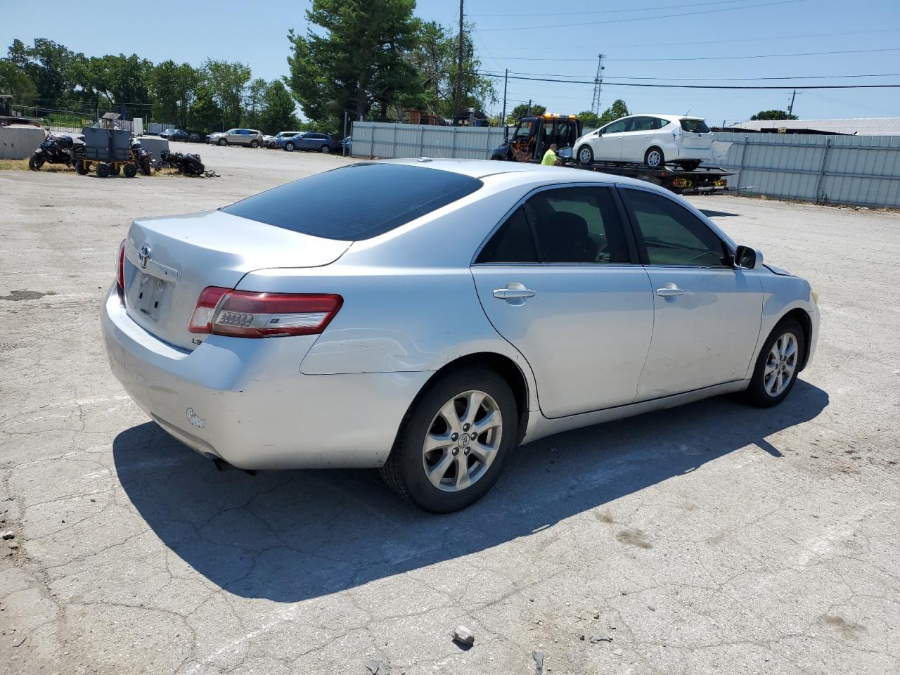 2011 Toyota Camry - Image 3