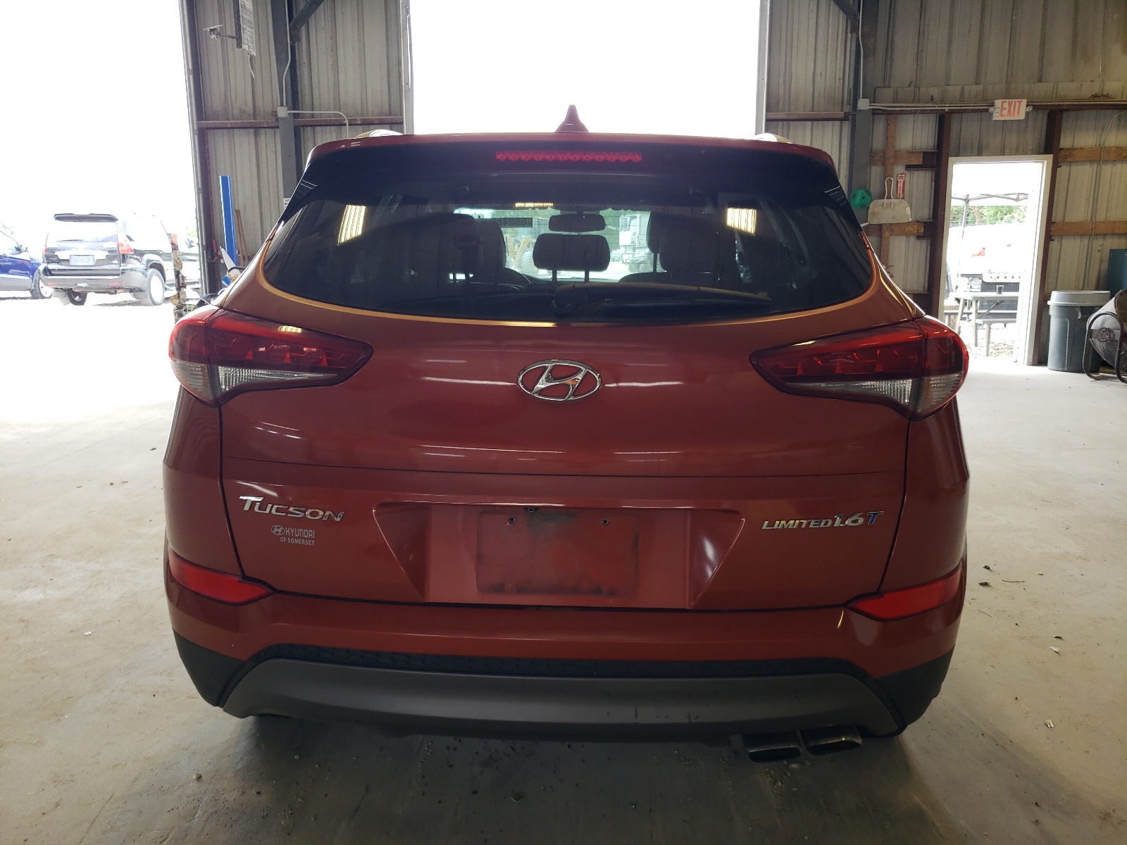 KM8J33A20GU120232 2016 Hyundai Tucson Limited