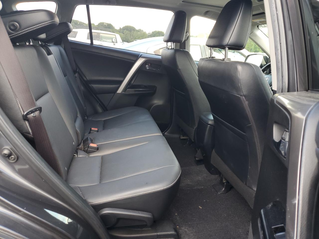 2017 Toyota Rav4 Limited VIN: JTMDFREVXHJ163107 Lot: 65554224