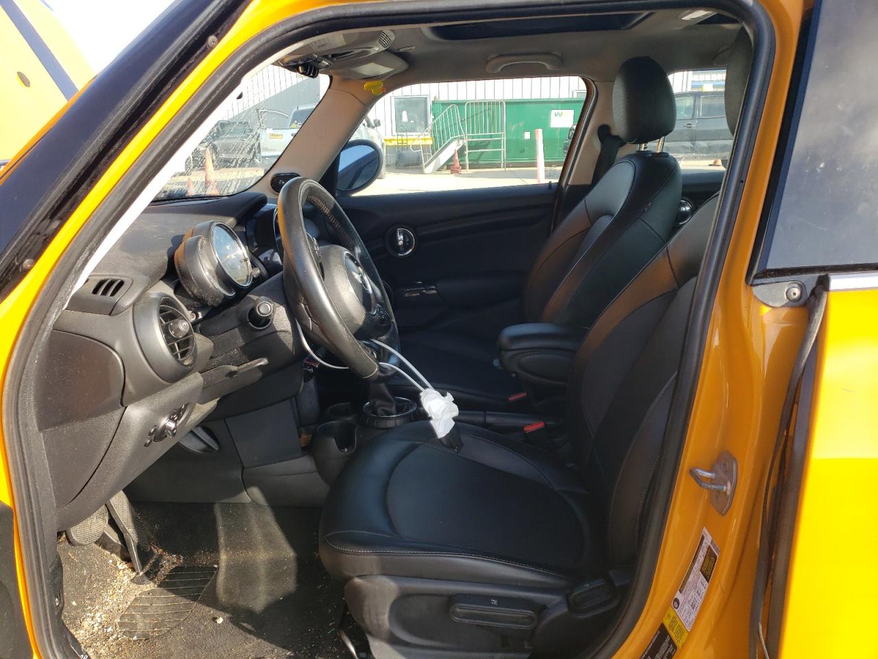 2015 Mini Cooper VIN: WMWXS5C57FT831691 Lot: 63121584