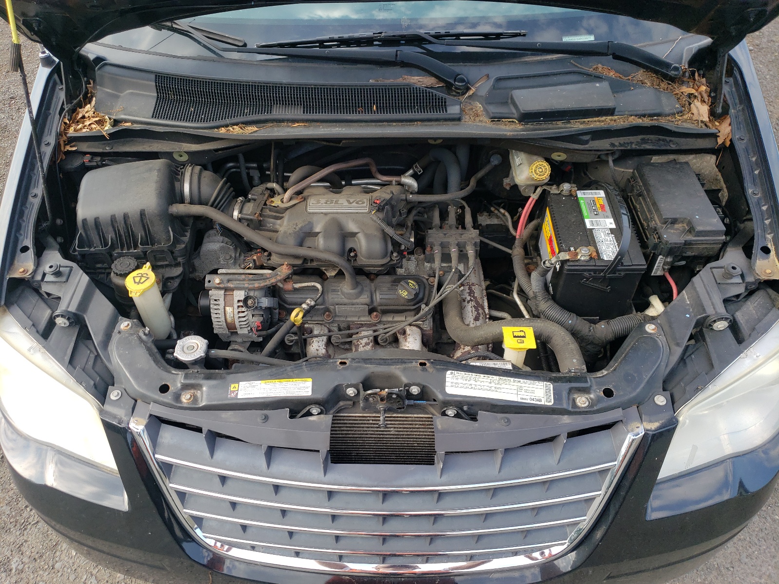 2A4RR5D18AR328877 2010 Chrysler Town & Country Touring