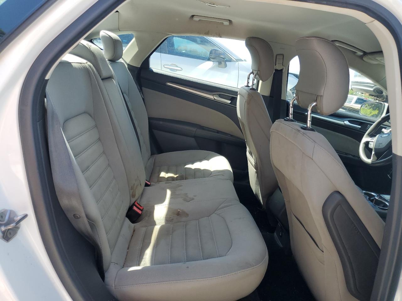 2014 Ford Fusion - Image 10