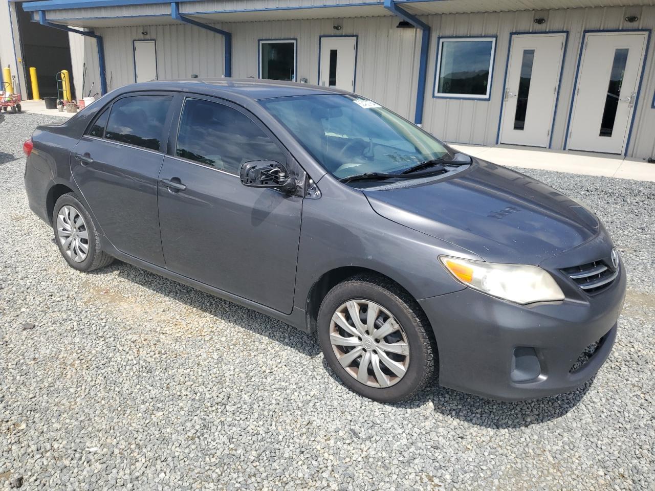 VIN 2T1BU4EEXDC043555 2013 TOYOTA COROLLA no.4