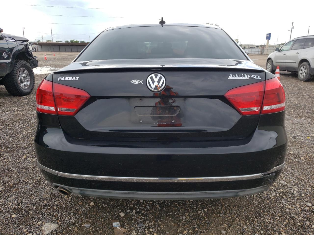 2013 Volkswagen Passat Sel VIN: 1VWCP7A39DC134081 Lot: 63807994