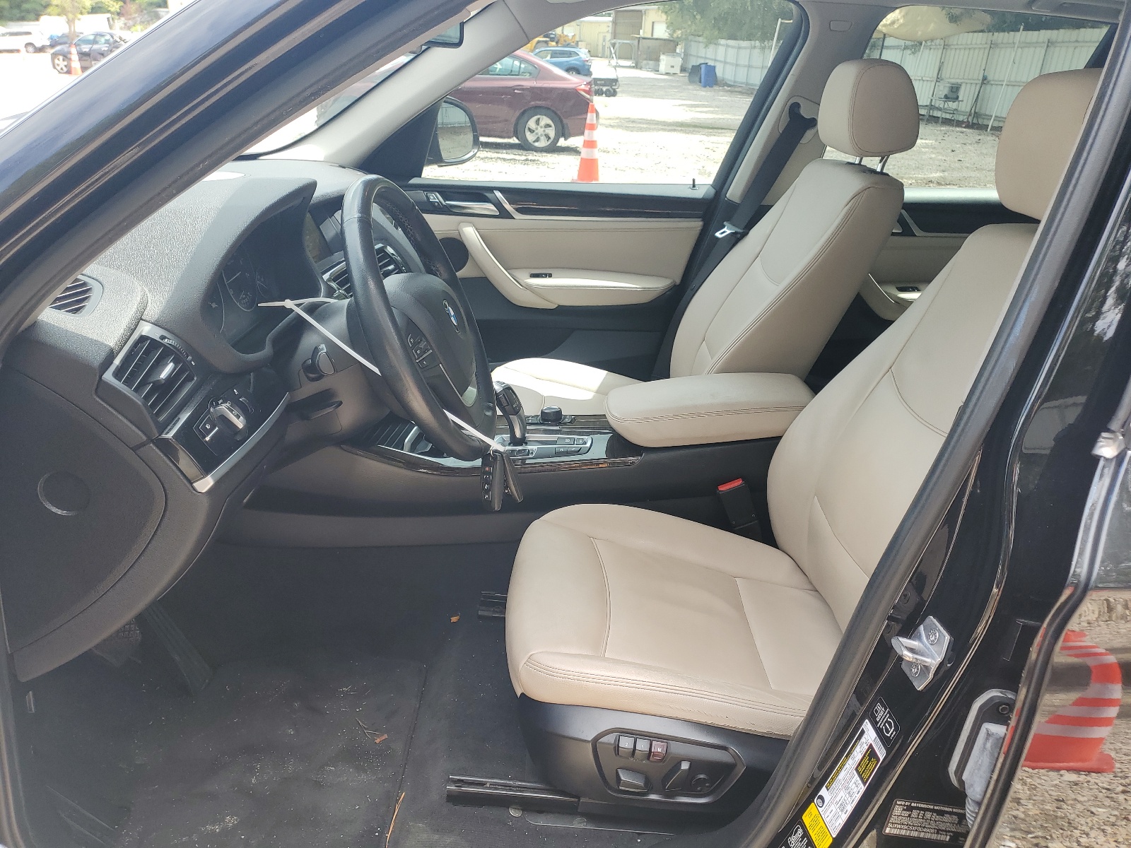 5UXWX9C5XF0D49081 2015 BMW X3 xDrive28I