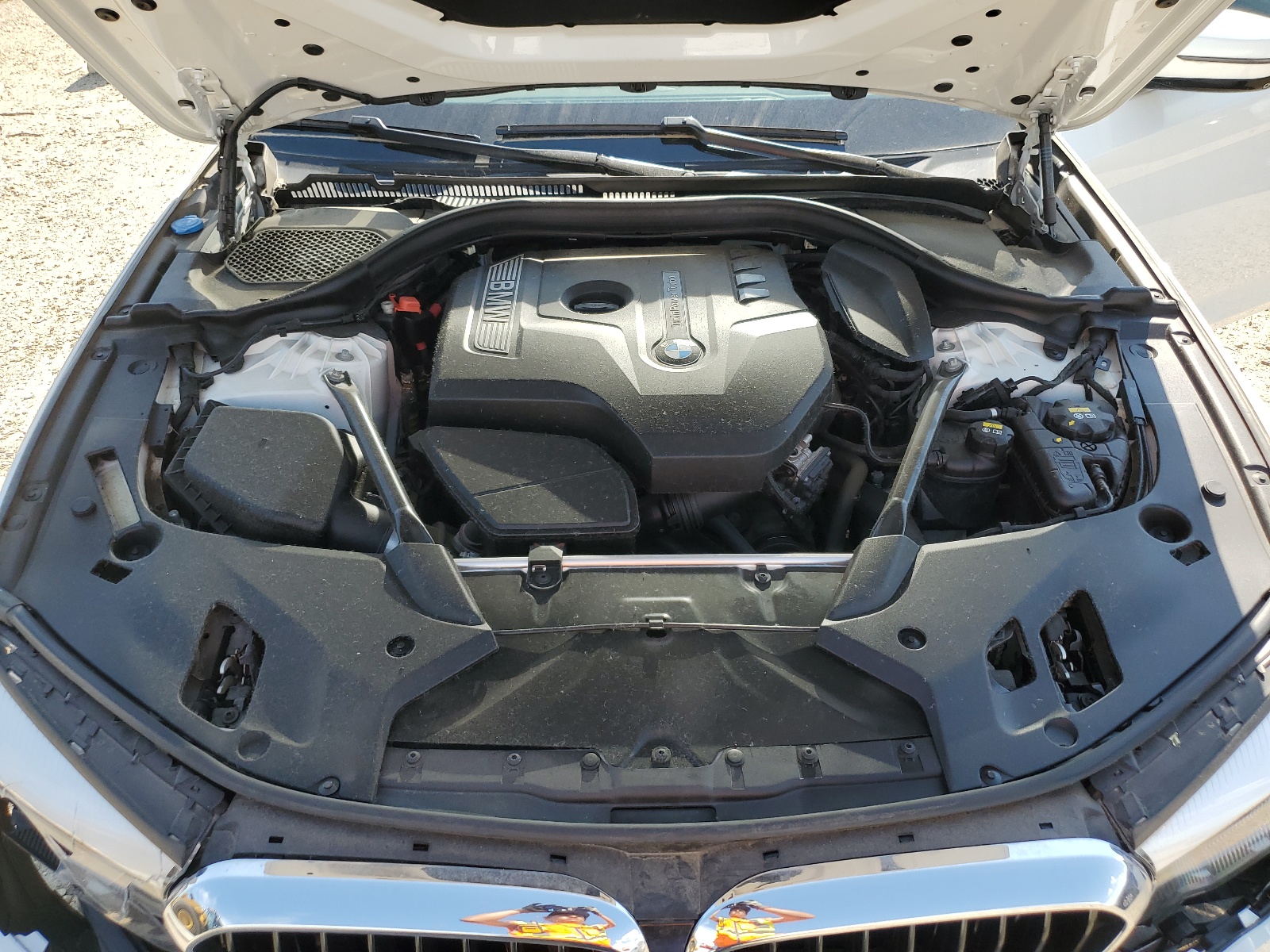 WBAJA7C52JG908814 2018 BMW 530 Xi