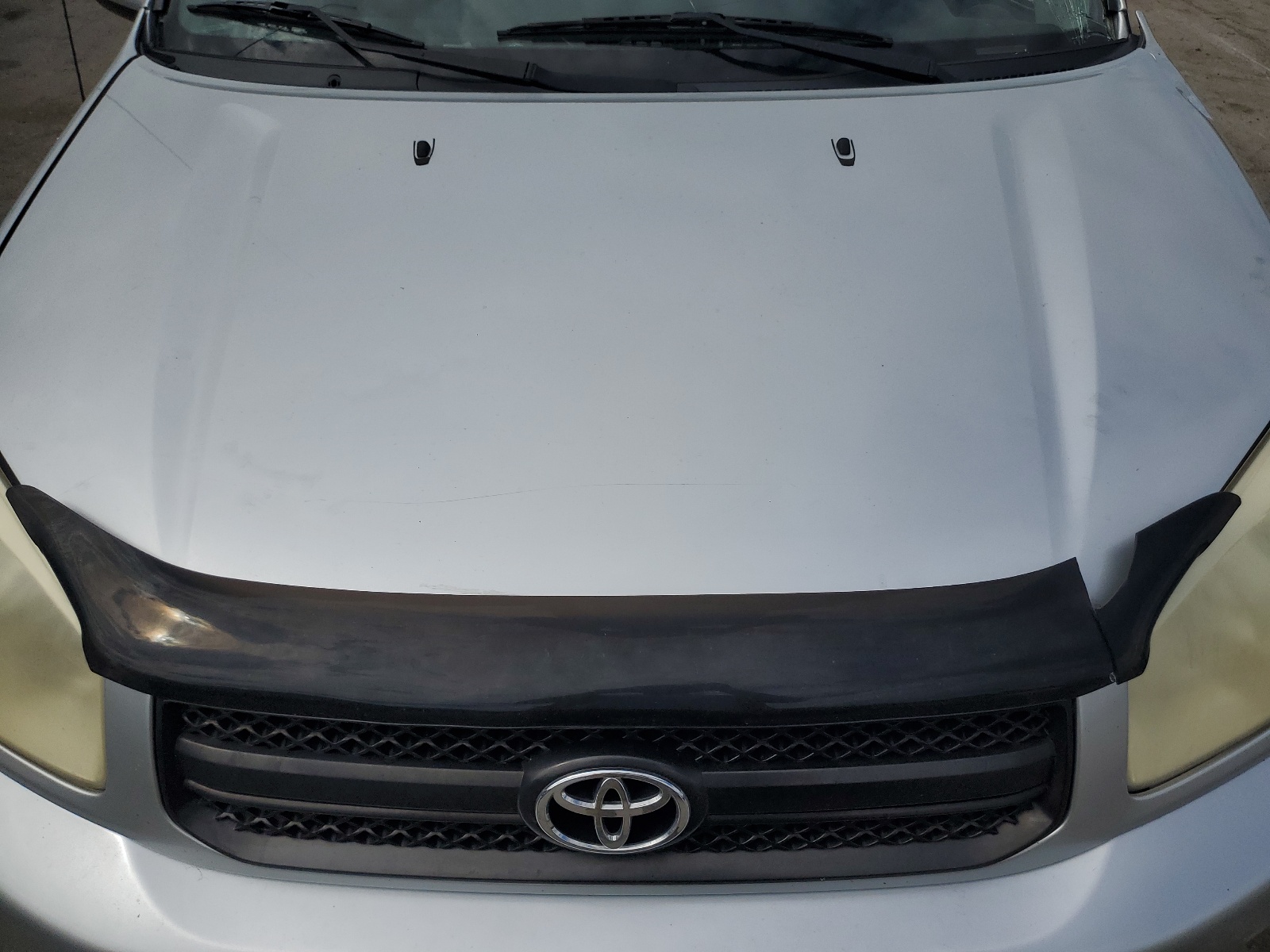 JTEHD20VX40013418 2004 Toyota Rav4