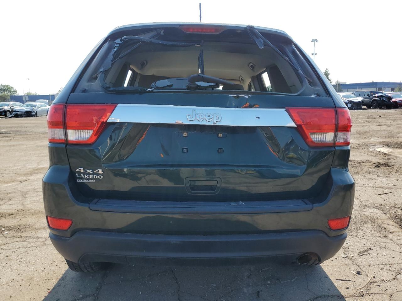 2011 Jeep Grand Cherokee Laredo VIN: 1J4RR4GG3BC582002 Lot: 63180944