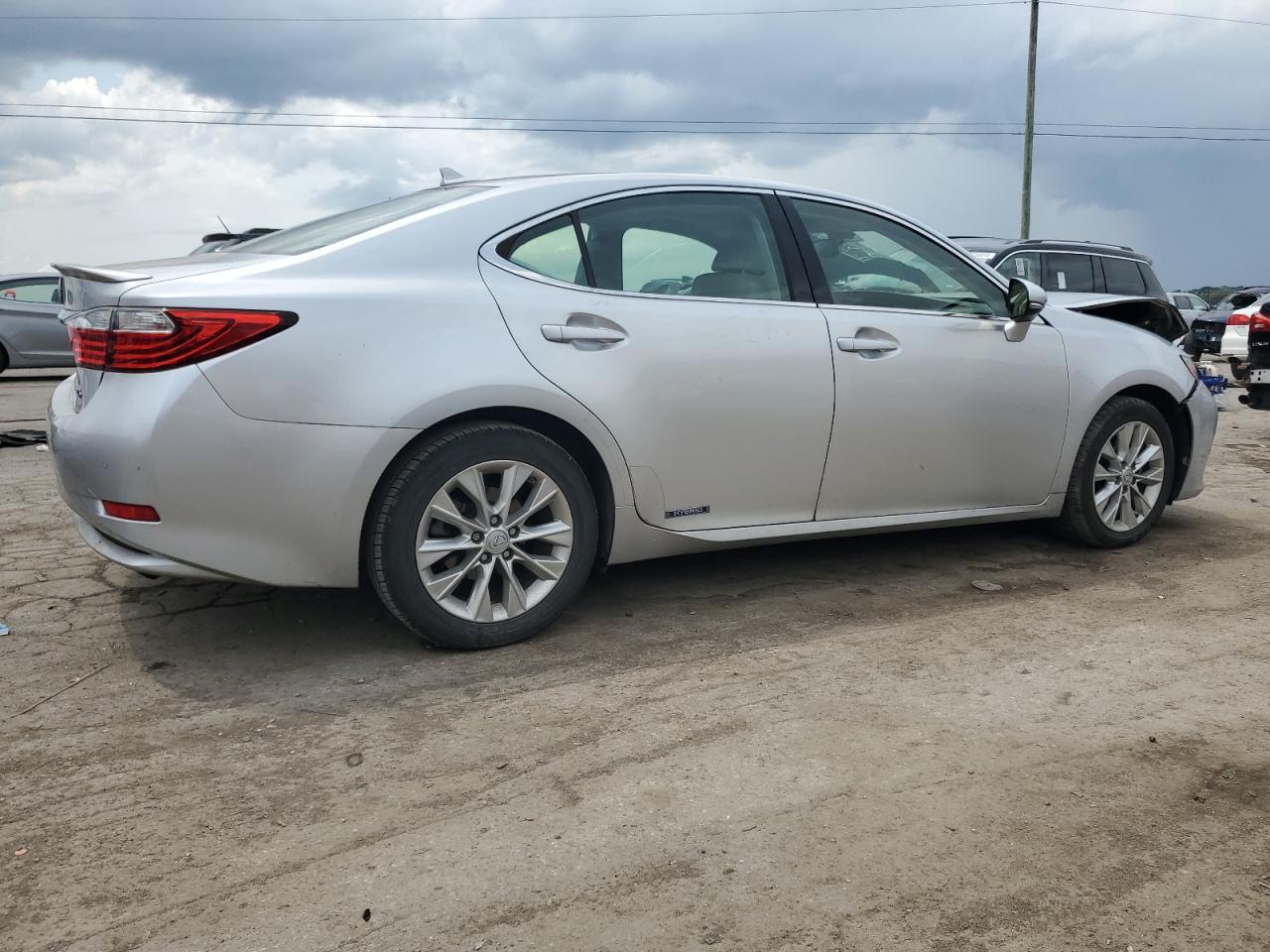 2013 Lexus Es 300H VIN: JTHBW1GG1D2032657 Lot: 63477094