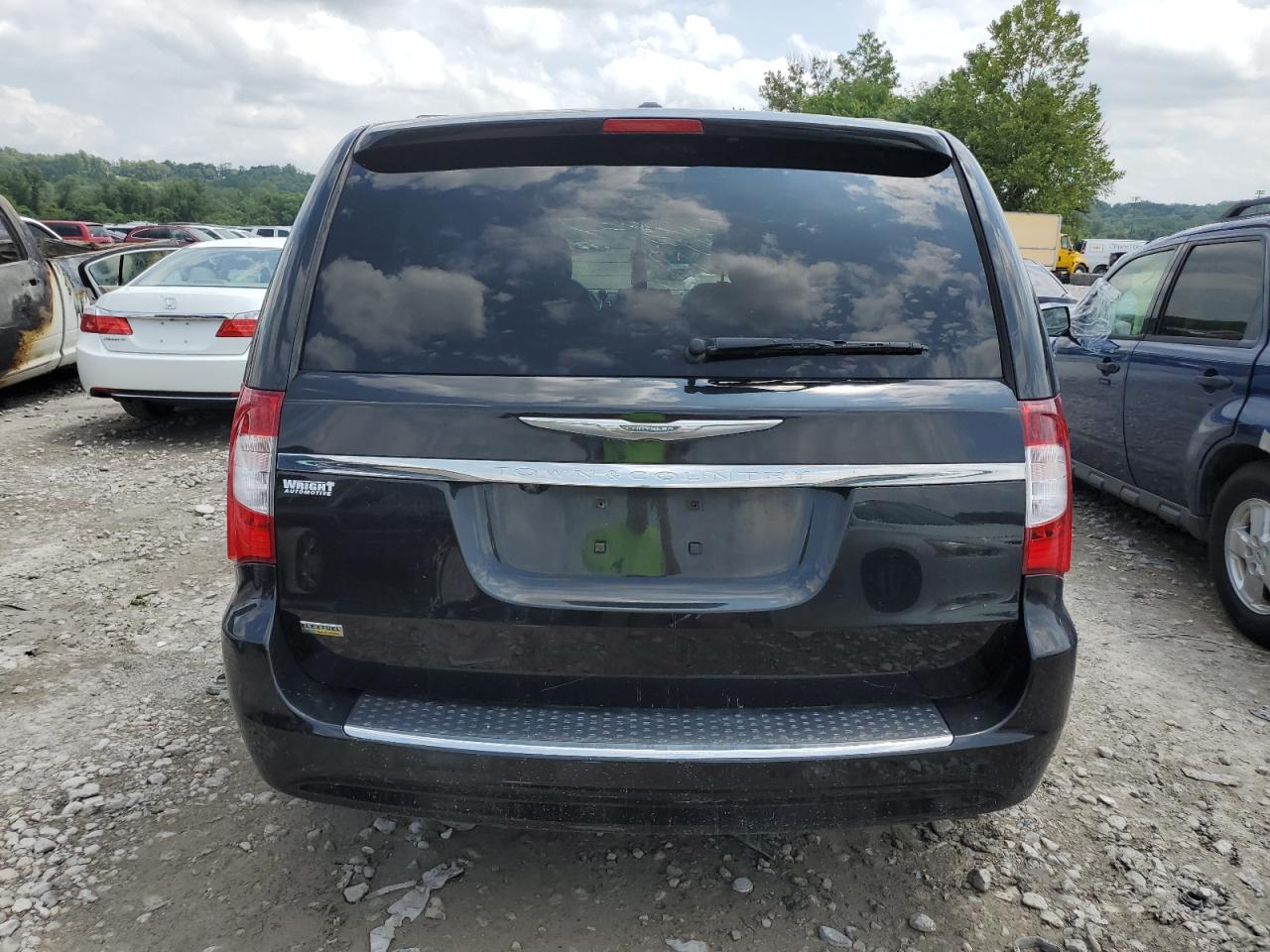 2013 Chrysler Town & Country Touring VIN: 2C4RC1BG1DR635237 Lot: 64500254