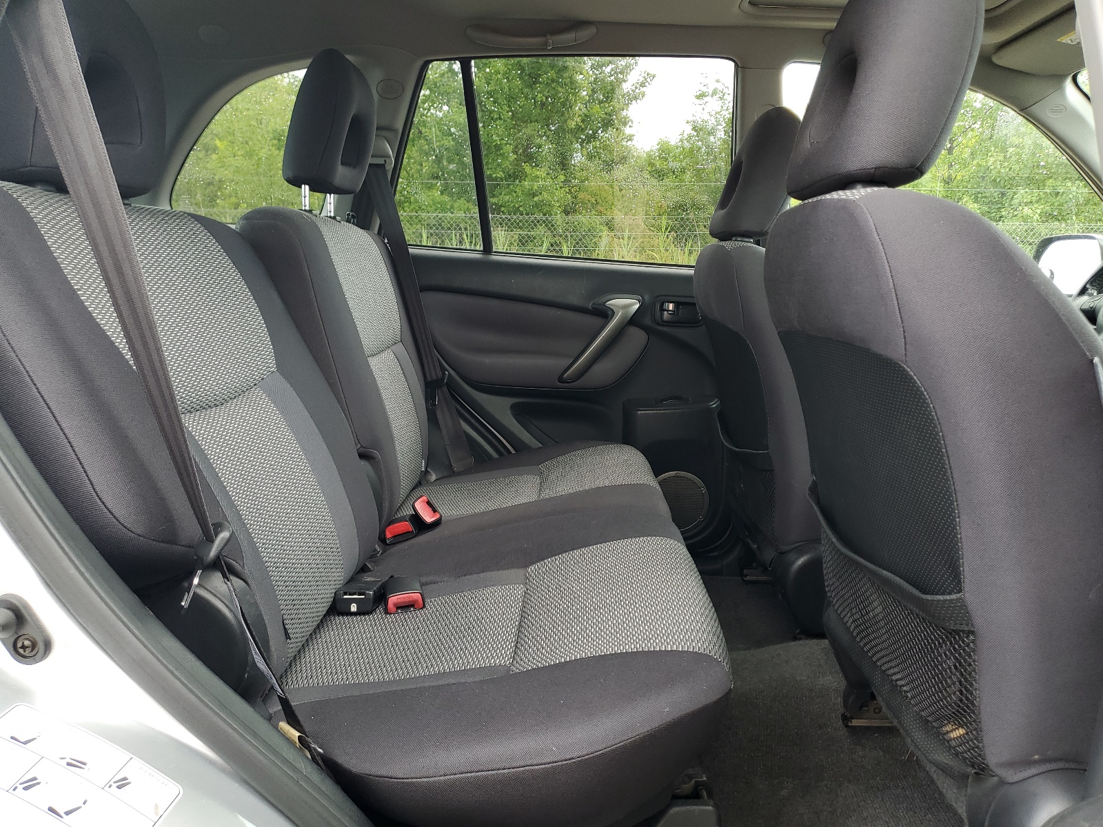 JTEGD20V250069558 2005 Toyota Rav4