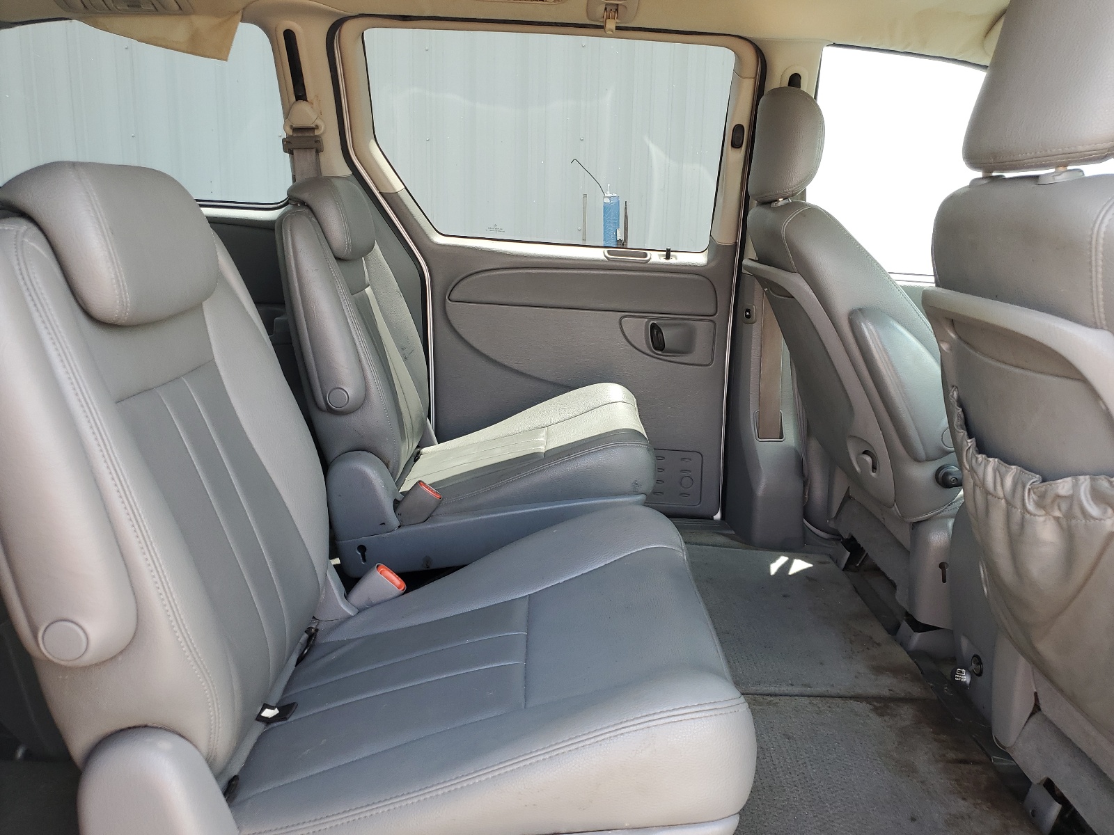 2C4GP54LX5R505200 2005 Chrysler Town & Country Touring